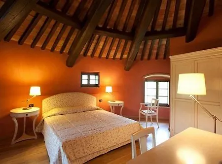 Janus Hotel 4*